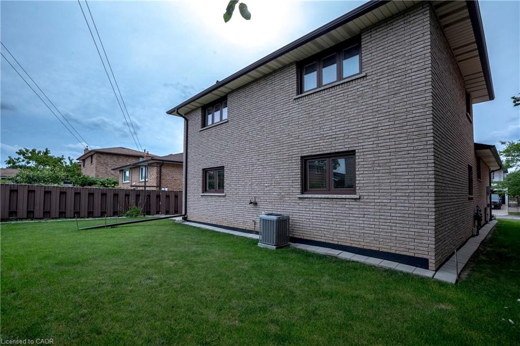 72 Henley Drive Property Photo 48