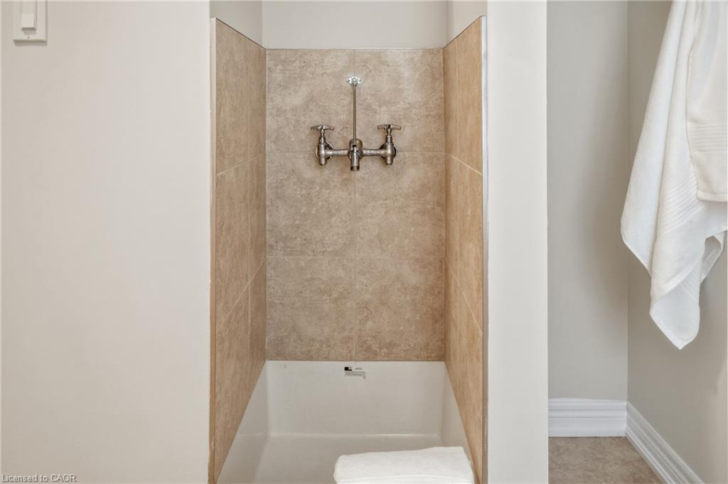12 Riley Avenue Property Photo 19