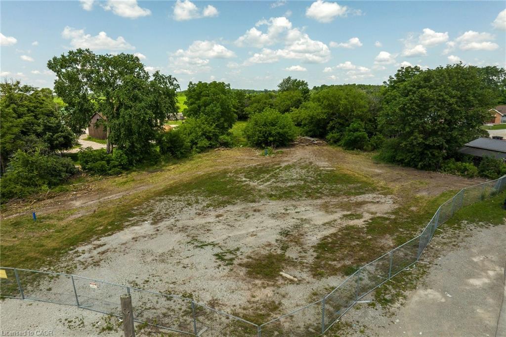 4 Talbot Street W Property Photo 7