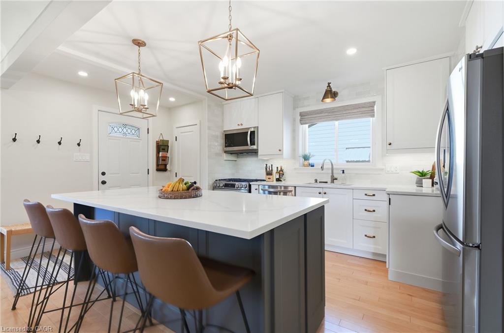 1453 Mountain Grove Avenue Property Photo 8