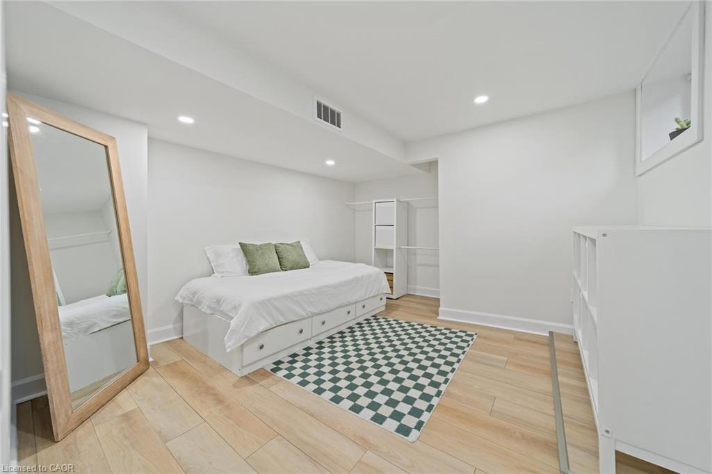 22 Arkledun Avenue Property Photo 31