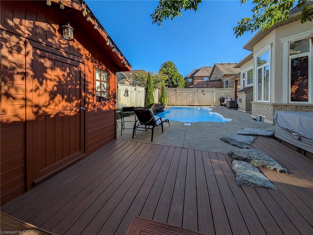 151 Moore Crescent Property Photo 40