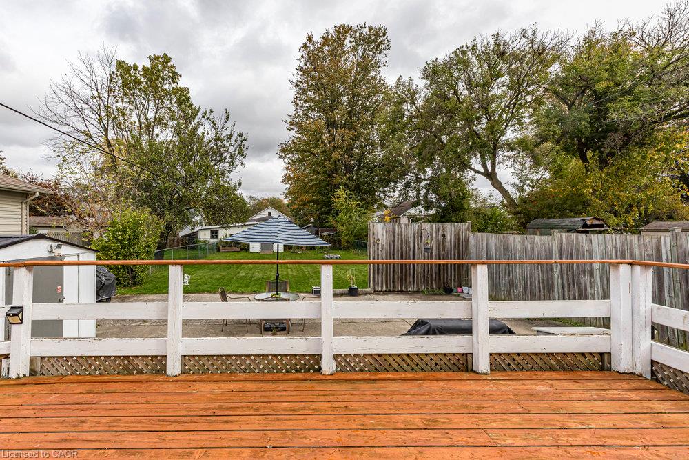 259 Metcalfe Street N Property Photo 30