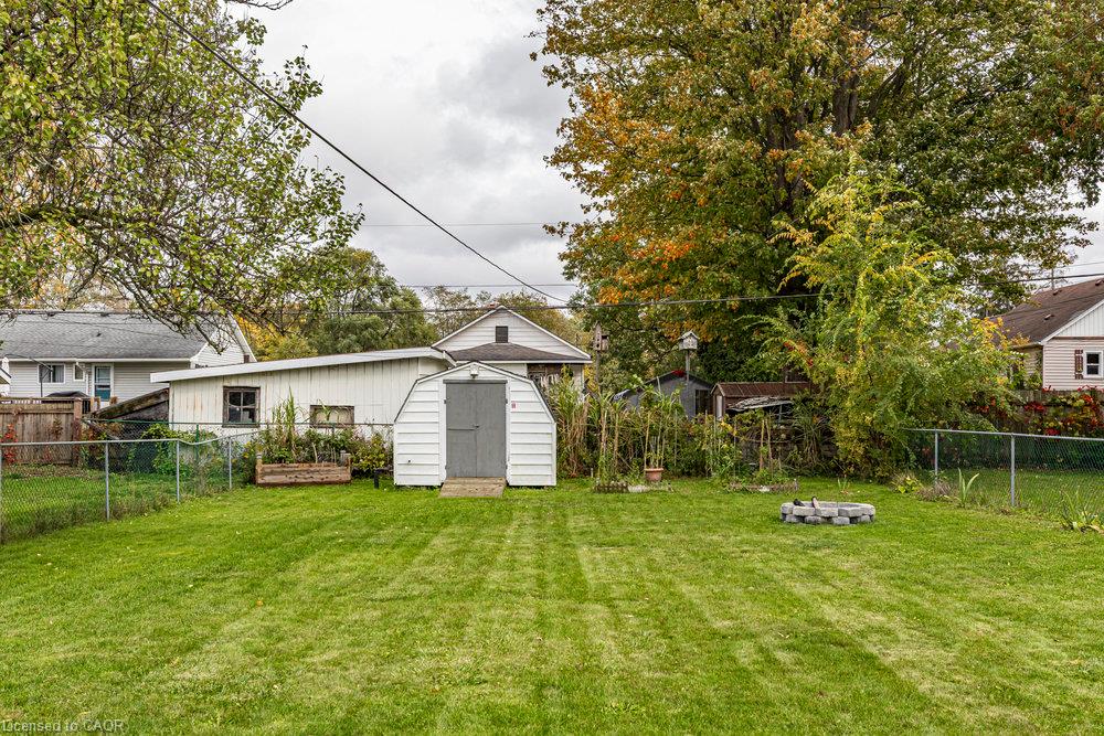 259 Metcalfe Street N Property Photo 34