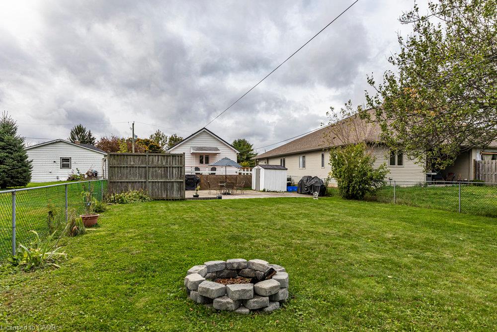 259 Metcalfe Street N Property Photo 35
