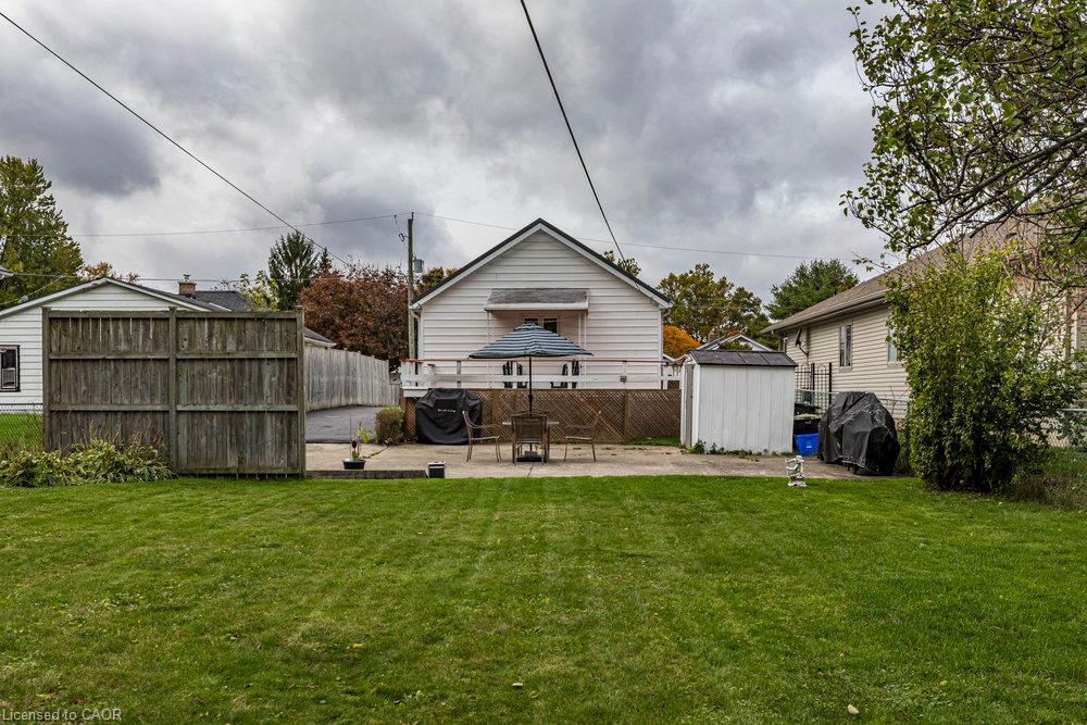 259 Metcalfe Street N Property Photo 36