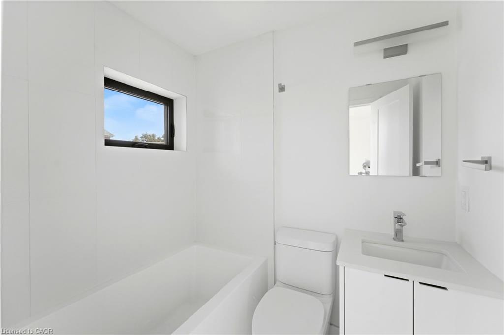 302-7277 Wilson Crescent Property Photo 11