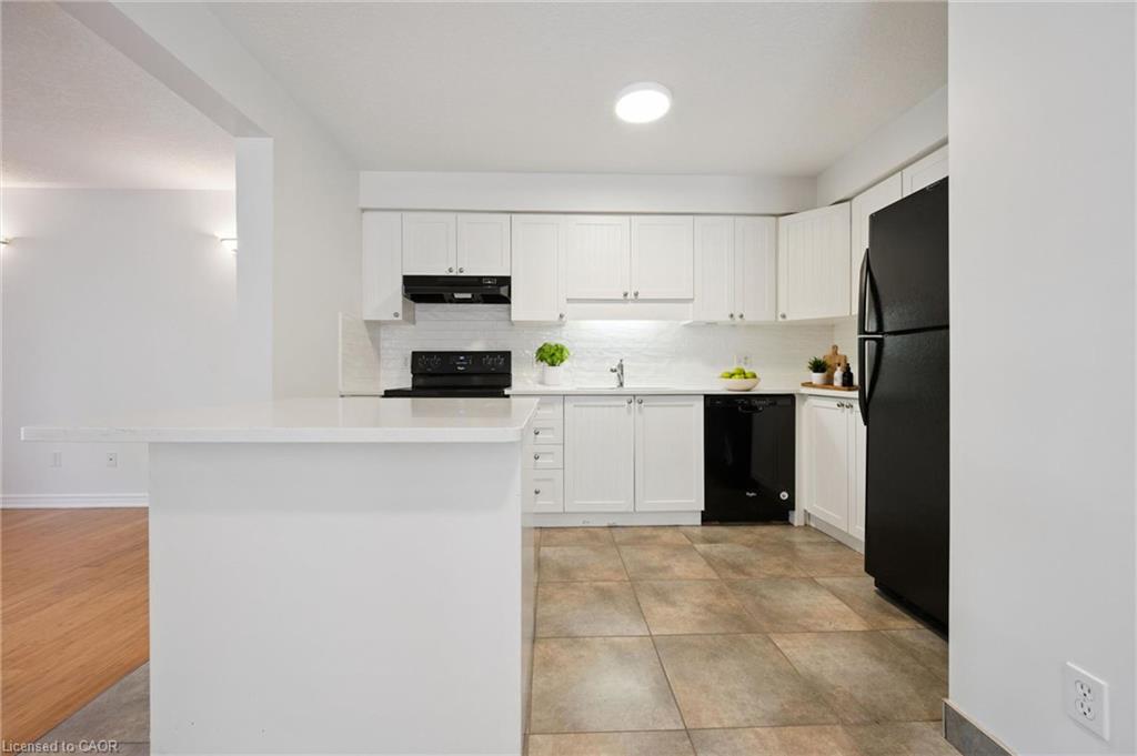 516 Dansbury Drive Property Photo 8