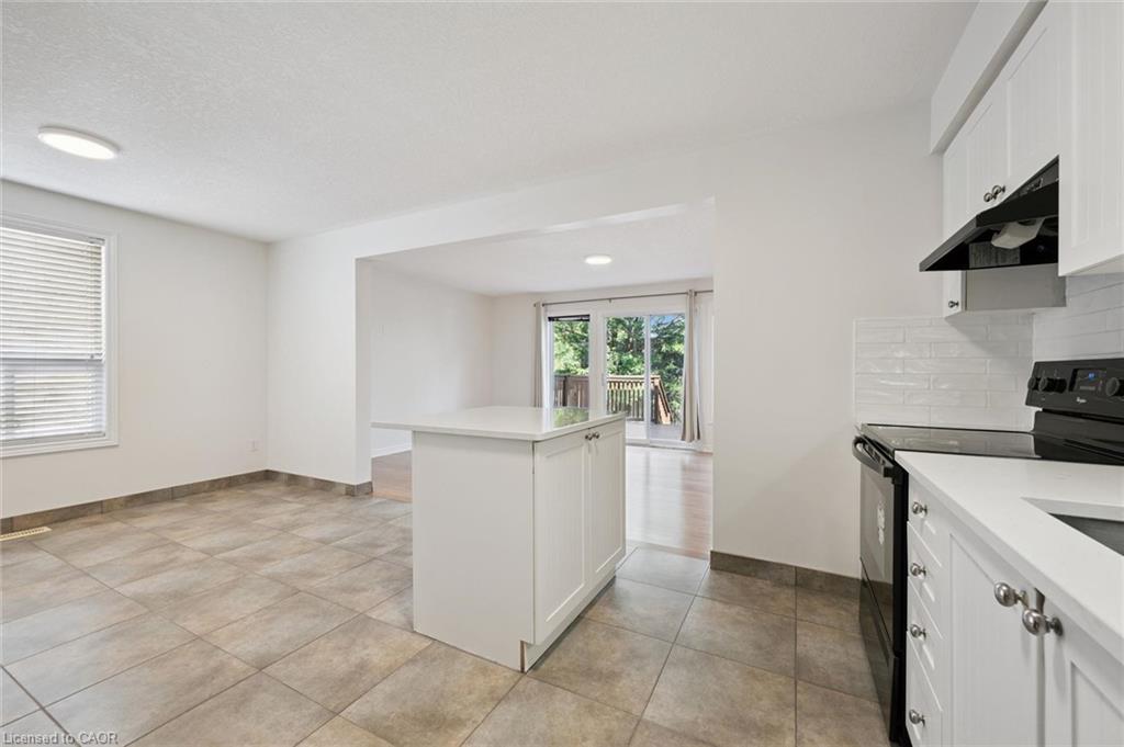 516 Dansbury Drive Property Photo 28
