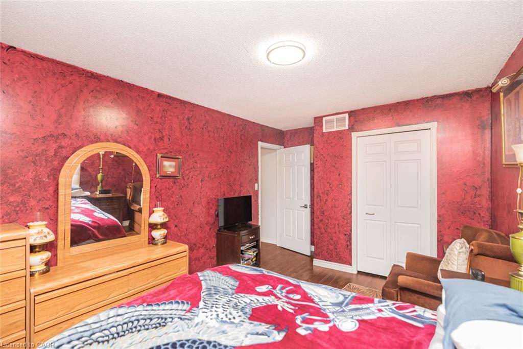 10 Atlas Street Property Photo 26
