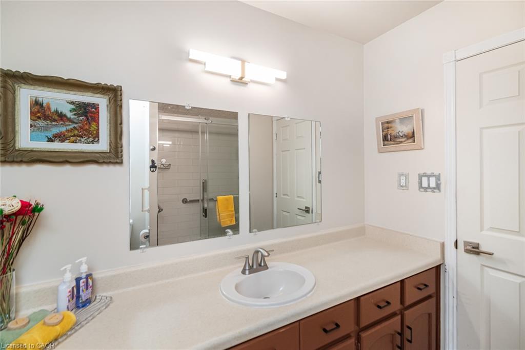 10 Atlas Street Property Photo 34