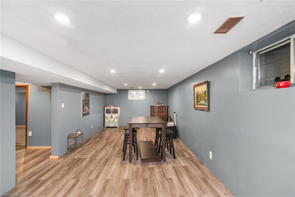 10 Atlas Street Property Photo 41