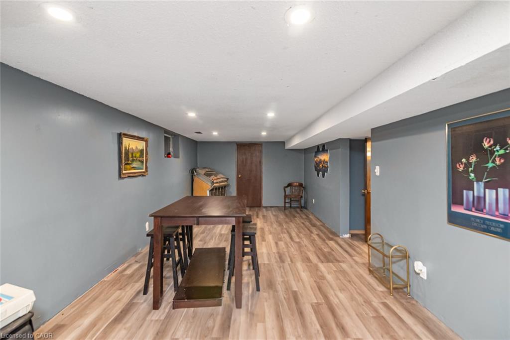 10 Atlas Street Property Photo 42
