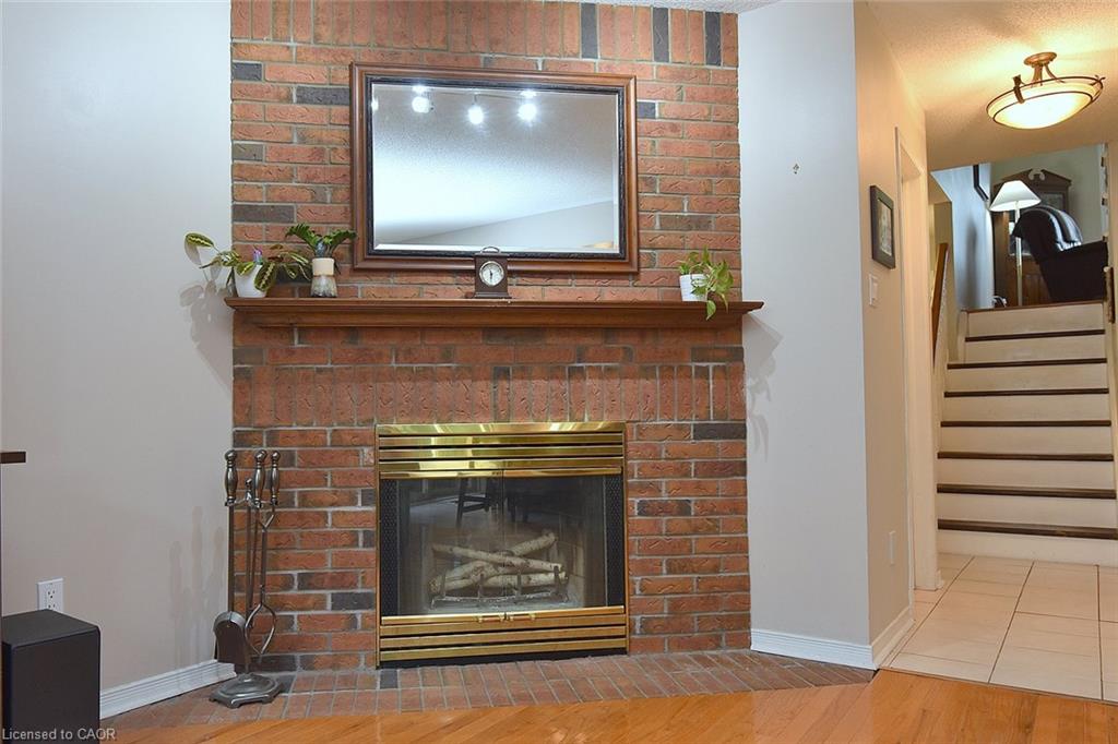 130 Charing Drive Property Photo 8