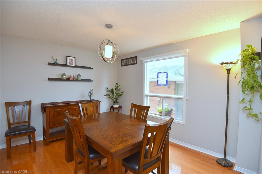 130 Charing Drive Property Photo 11