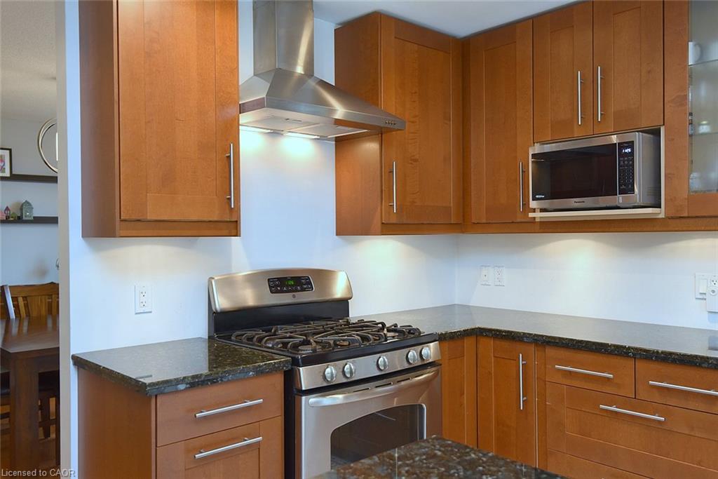 130 Charing Drive Property Photo 14