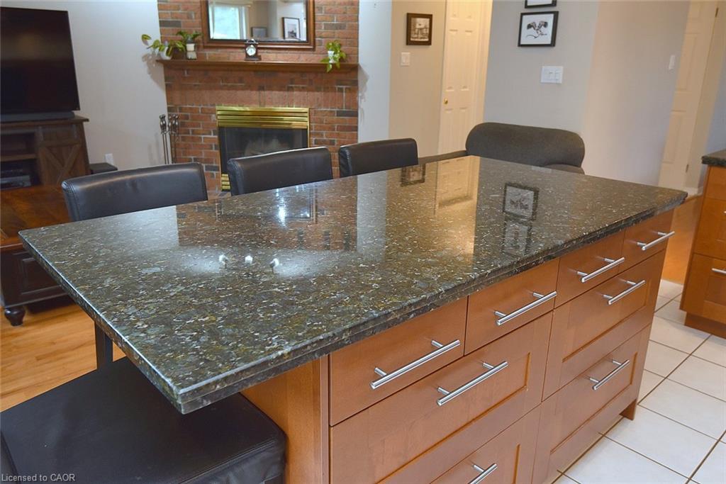 130 Charing Drive Property Photo 16