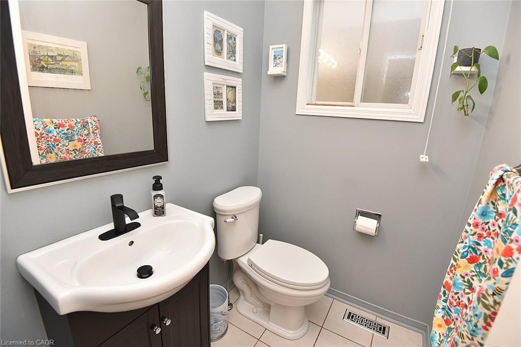 130 Charing Drive Property Photo 25