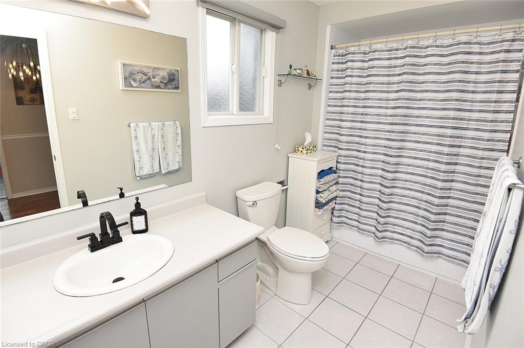 130 Charing Drive Property Photo 30