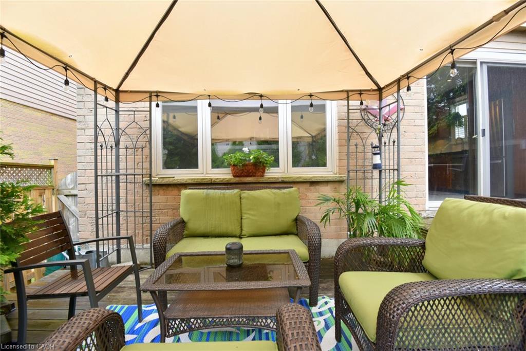 130 Charing Drive Property Photo 33