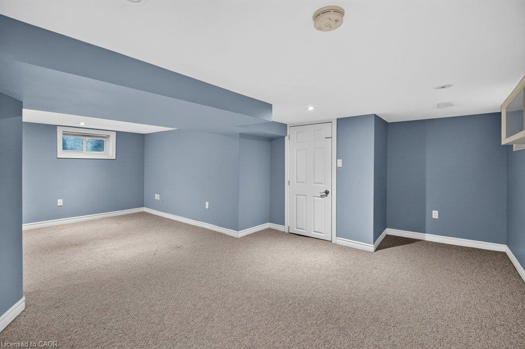 50 Wexford Avenue S Property Photo 38
