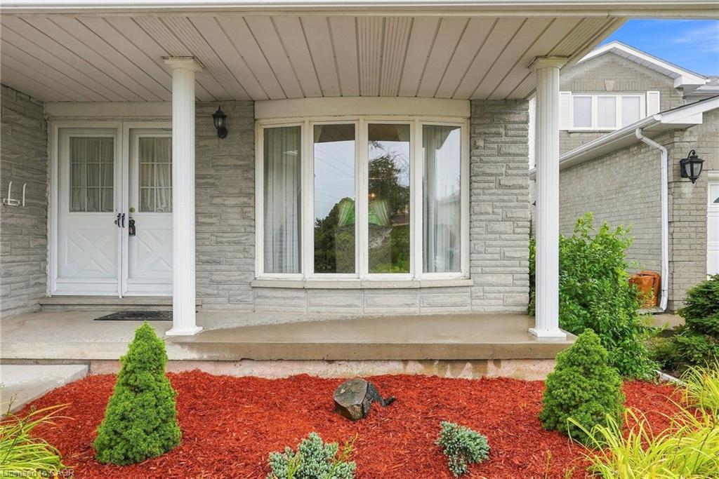 158 Rushdale Drive Property Photo 4