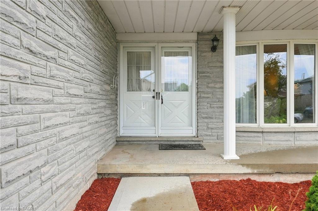 158 Rushdale Drive Property Photo 5