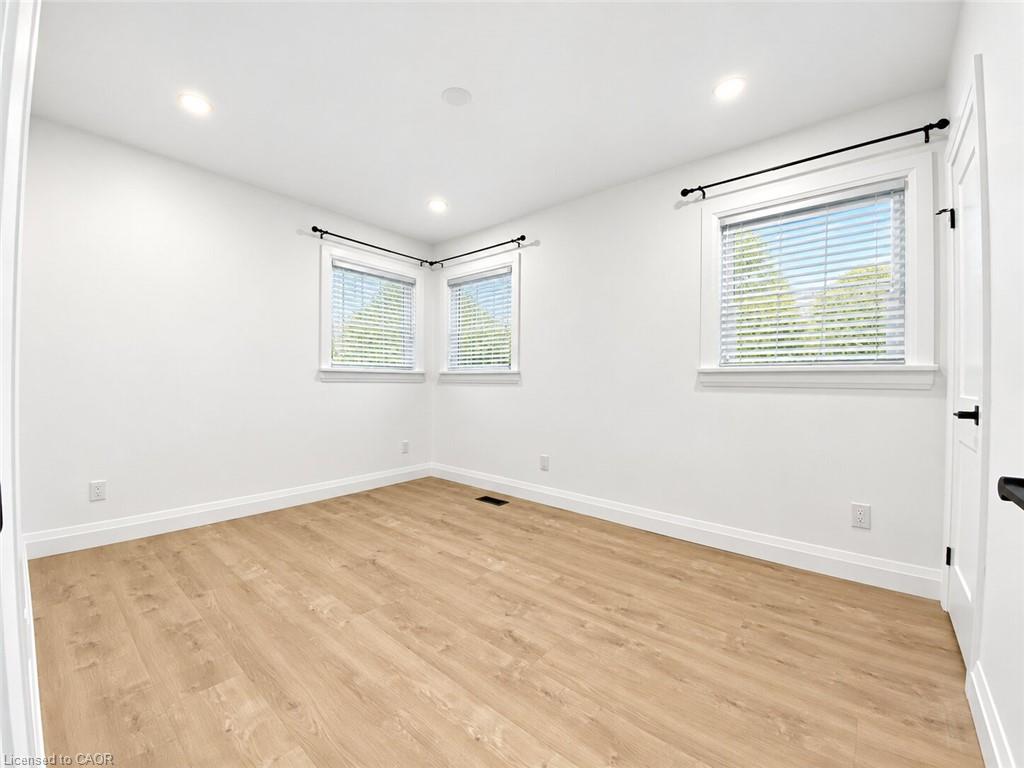24 Sandalwood Avenue Property Photo 9