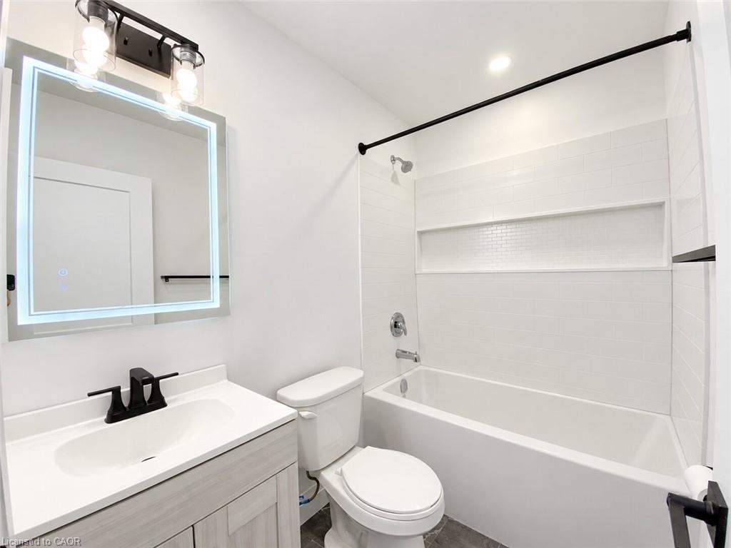 24 Sandalwood Avenue Property Photo 10