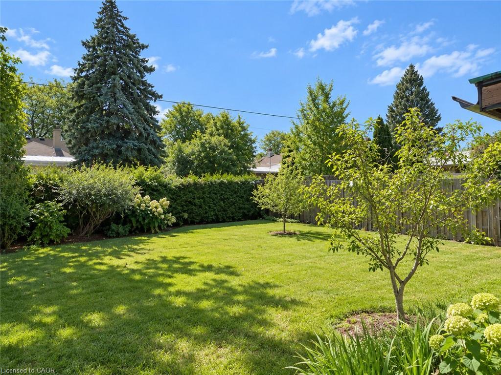 24 Sandalwood Avenue Property Photo 11