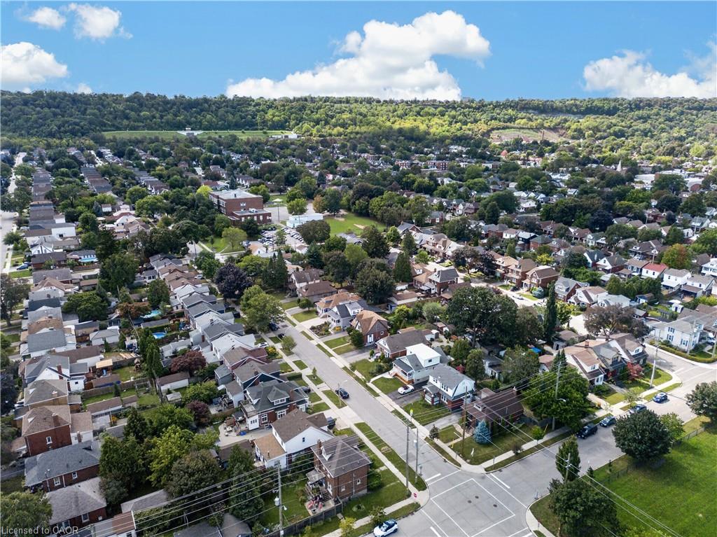 50 Wexford Avenue S Property Photo 47
