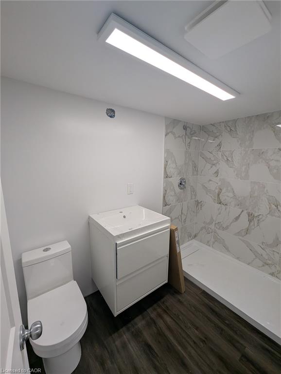 181 Markland Street Property Photo 2