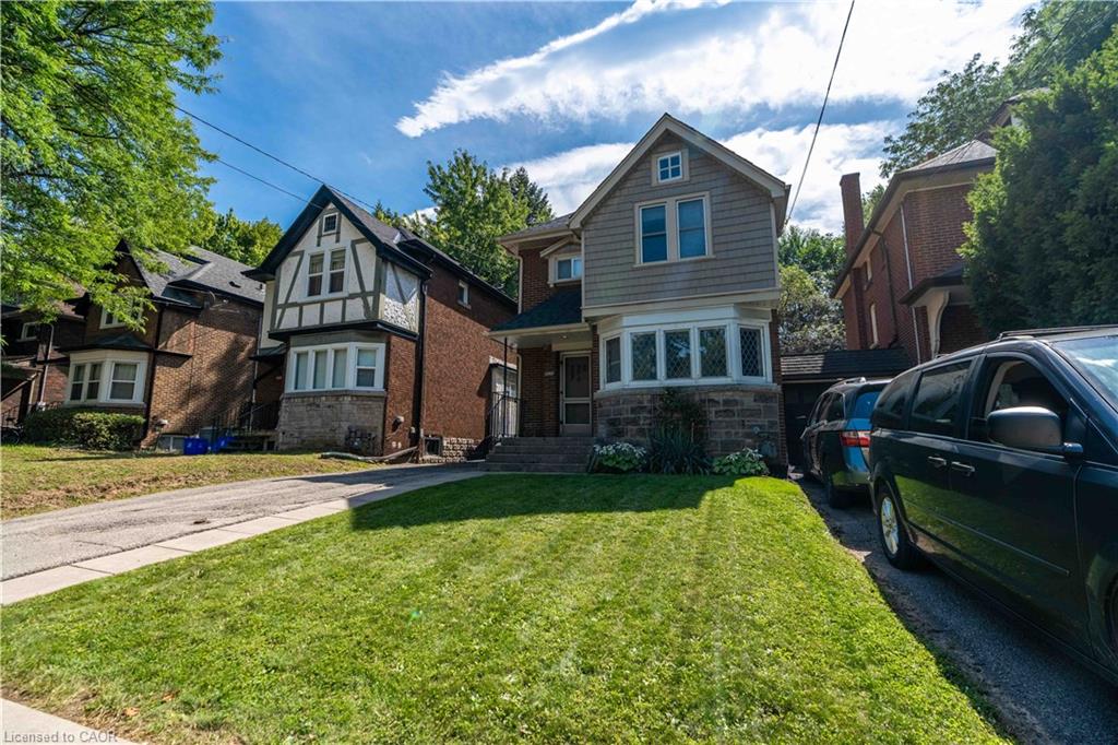 1257 King Street W Property Photo 3