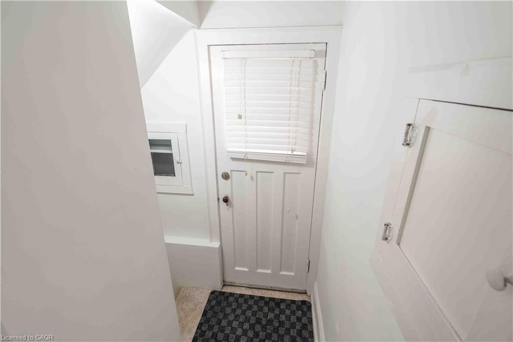 1257 King Street W Property Photo 18