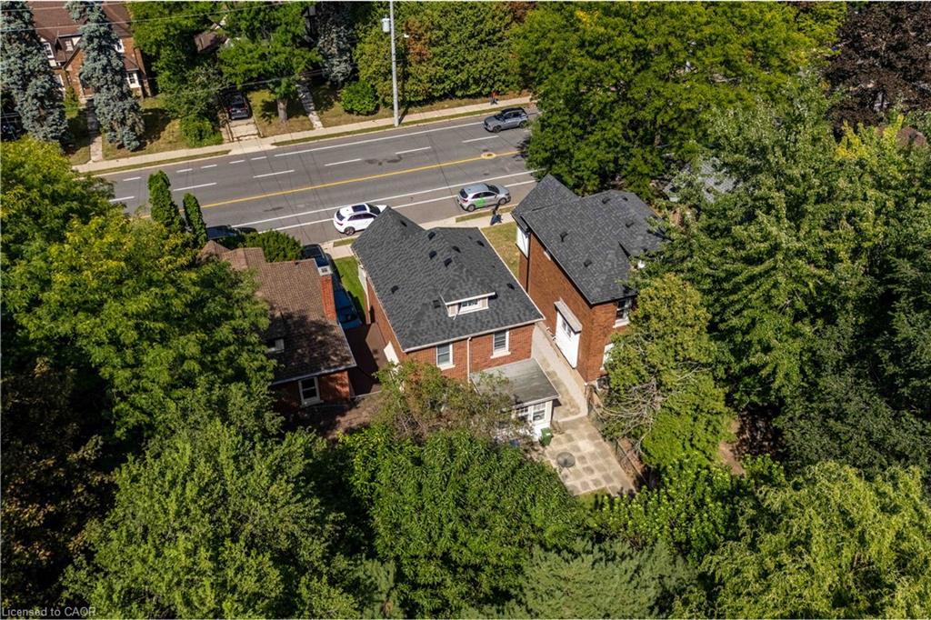 1257 King Street W Property Photo 37