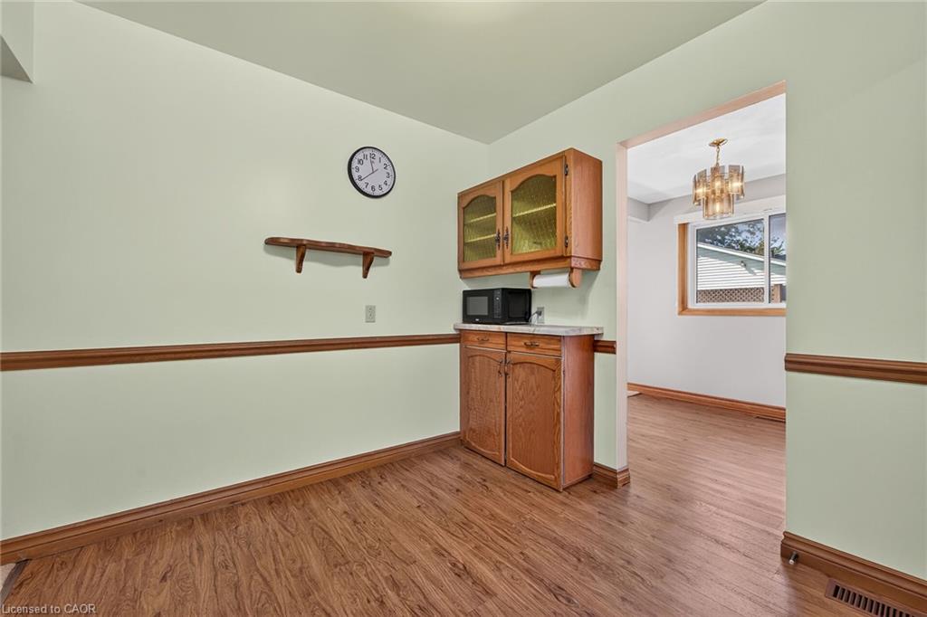 50 Berko Avenue Property Photo 15