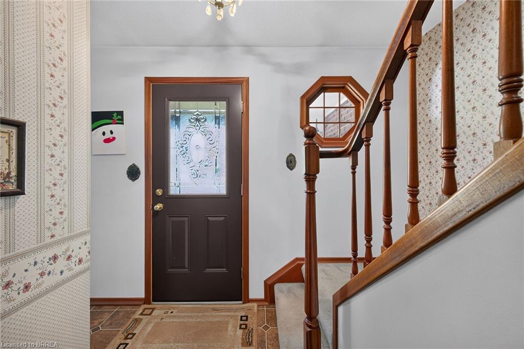 5 Rathbun Place Property Photo 6