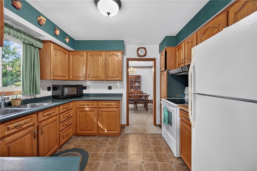 5 Rathbun Place Property Photo 16