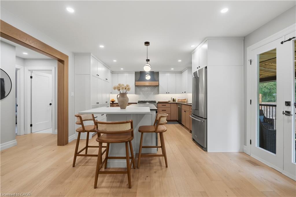 54 Mayfair Avenue Property Photo 17