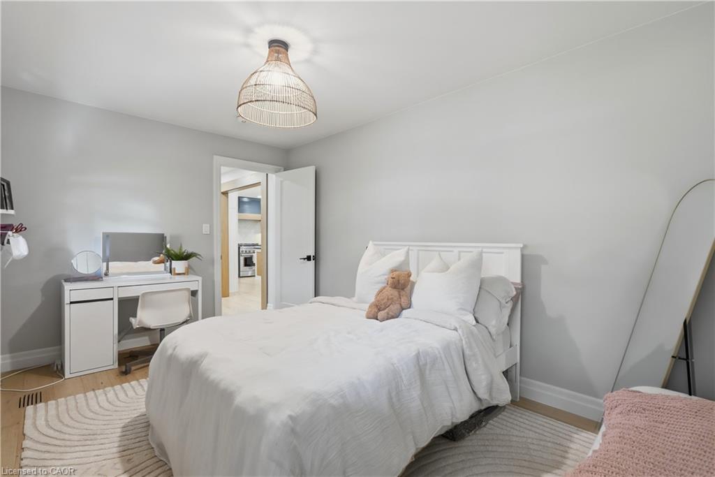 54 Mayfair Avenue Property Photo 27
