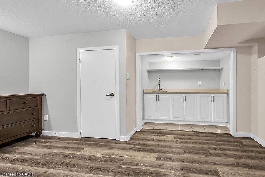 457 Queen Mary Drive Property Photo 33