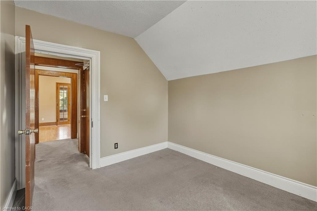 84 West Avenue S Property Photo 30