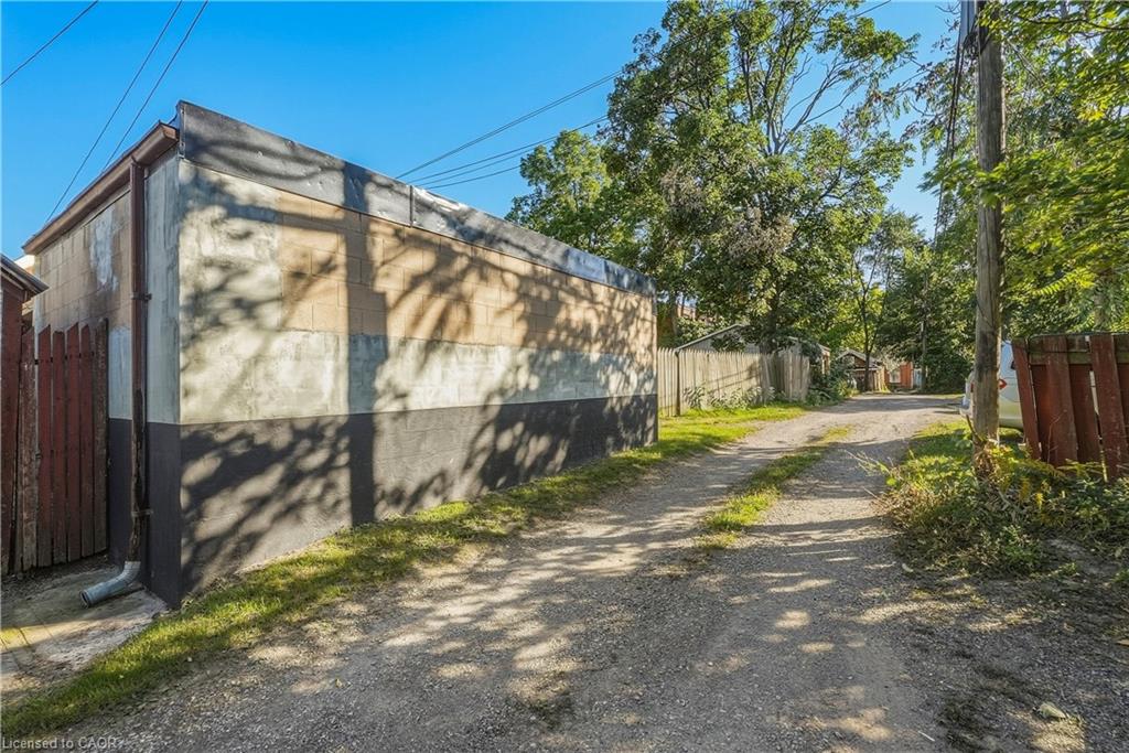 84 West Avenue S Property Photo 49