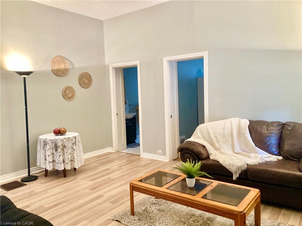 9 Woodland Avenue Property Photo 3