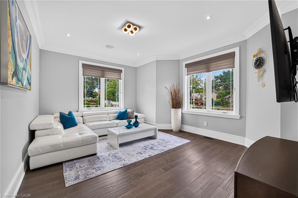408 Seabourne Drive Property Photo 13