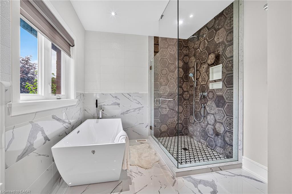408 Seabourne Drive Property Photo 21