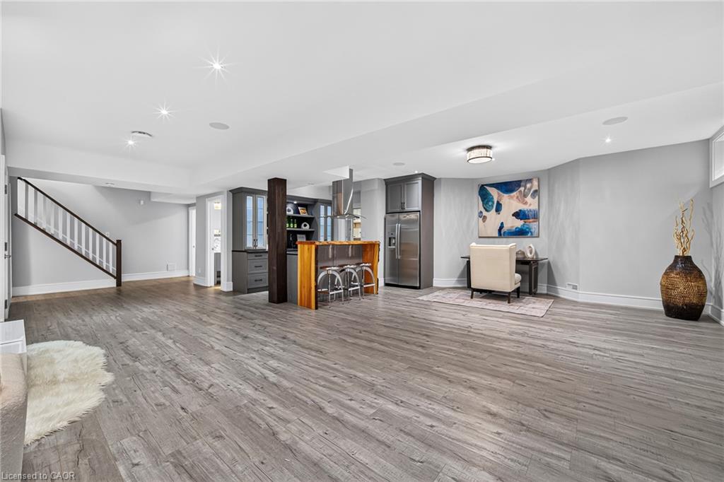 408 Seabourne Drive Property Photo 34