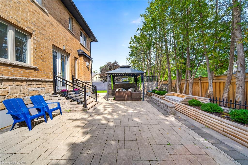 408 Seabourne Drive Property Photo 40