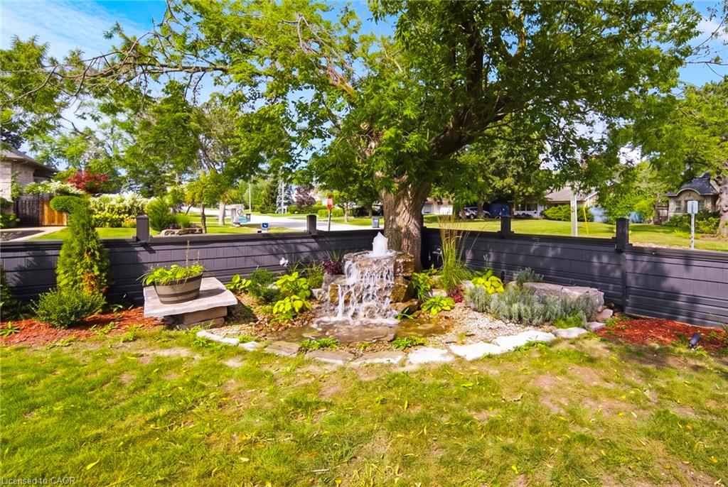 408 Seabourne Drive Property Photo 41