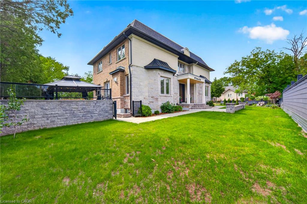408 Seabourne Drive Property Photo 42